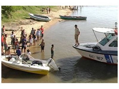 Encontraron un cuerpo en el r�o Paran� y ser�a el ni�o desaparecido el s�bado