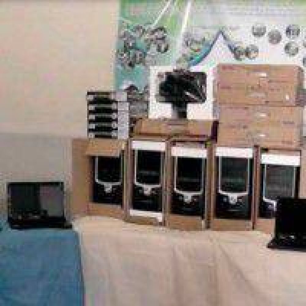 Equipamiento inform�tico para los centros de salud