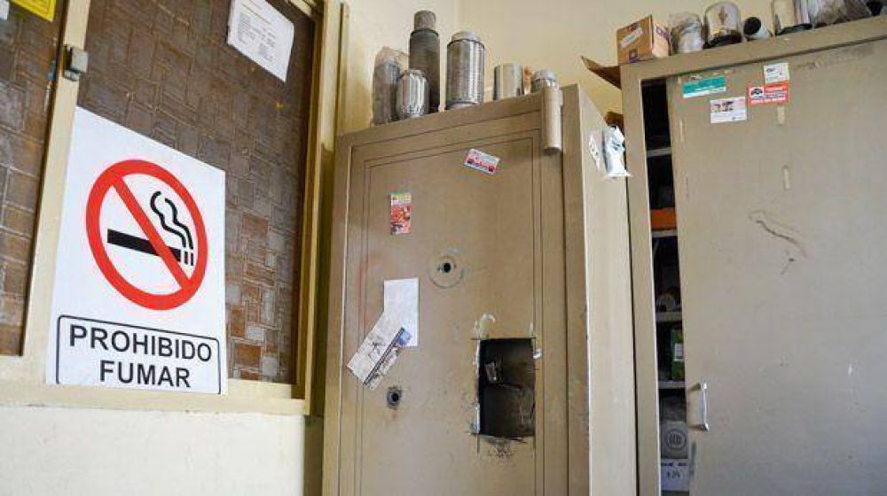 Fuerzan una caja fuerte y se llevan 35 mil pesos