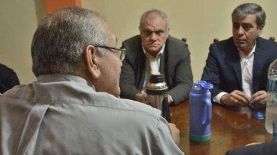 Opositores se reunieron con la Iglesia e instaron a recuperar el di�logo