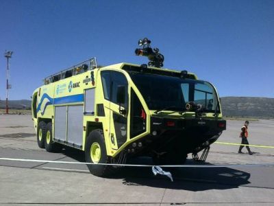 Presentaron una sofisticada autobomba para el Aeropuerto de Bariloche