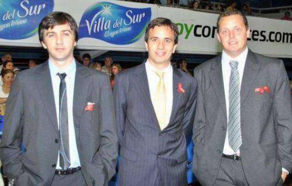"Premio al compromiso"