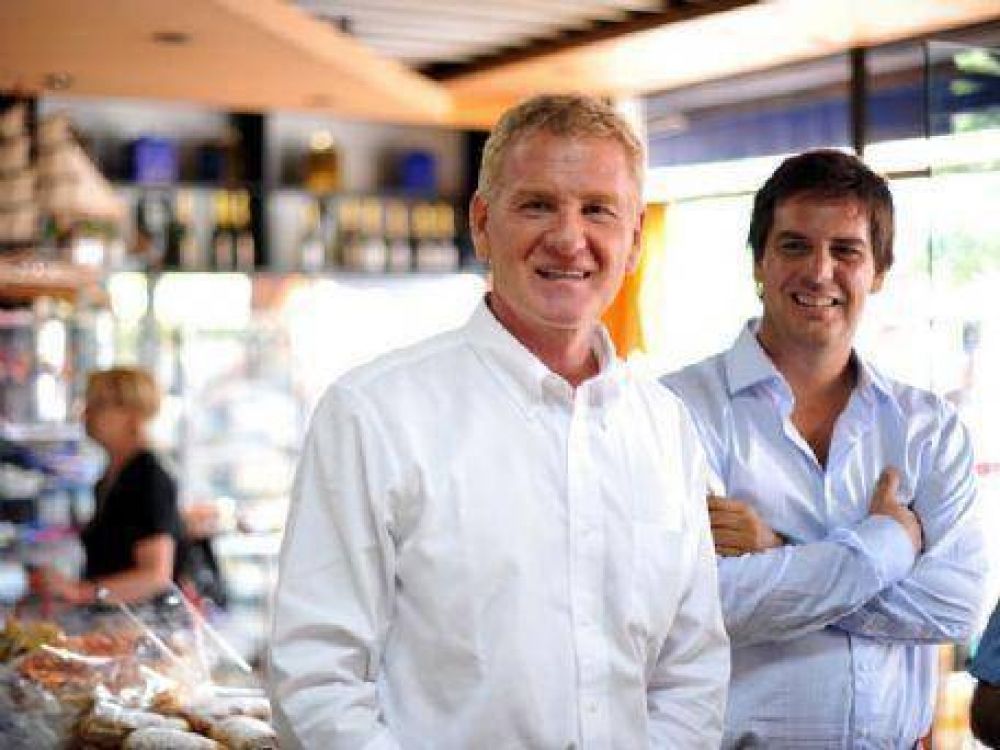 Gonzalo Atanasof habr�a adquirido una casa en Caril� por m�s de 400 mil d�lares
