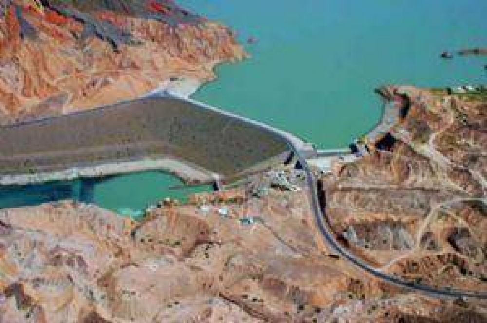 En enero empieza la construcci�n de El Tambolar con una toma de 600 obreros
