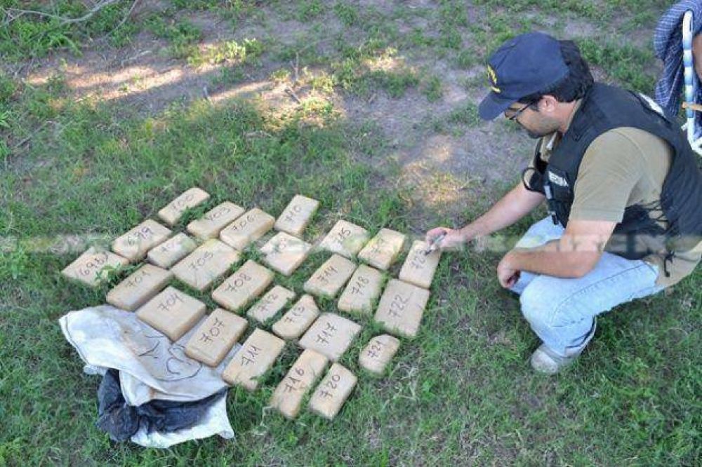 Secuestran un cargamento de m�s de 600 kilos de marihuana
