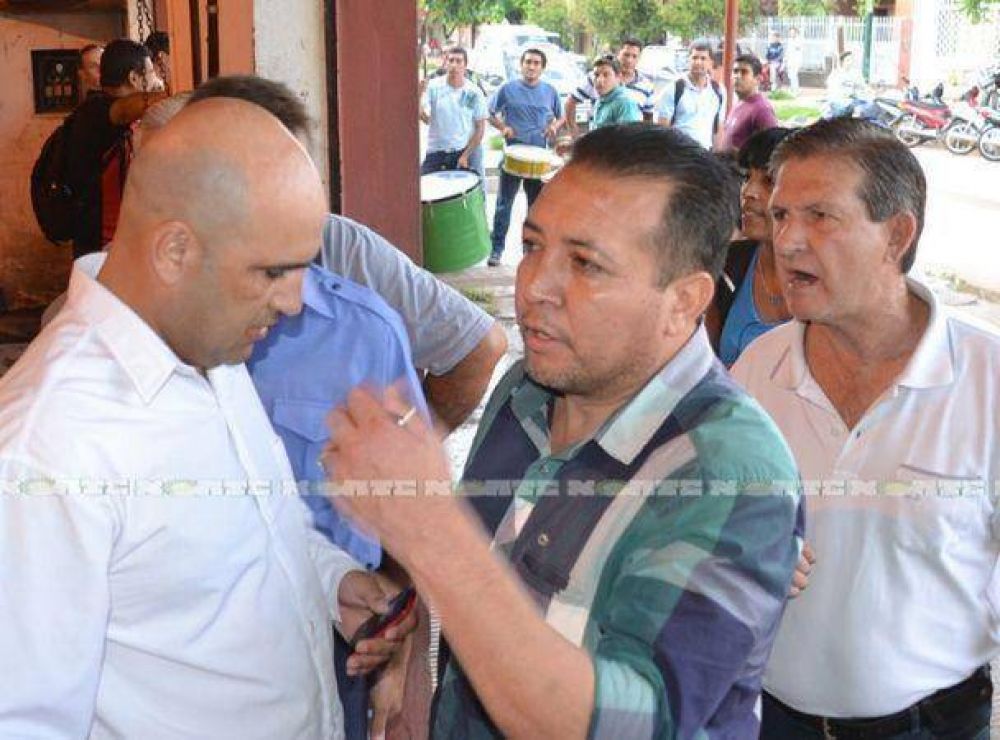 El comisario acusado de incitar la protesta policial qued� detenido