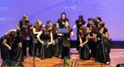Presentan el recital navide�o