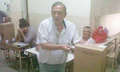 Z�ccaro fue reelecto como presidente del Partido Justicialista