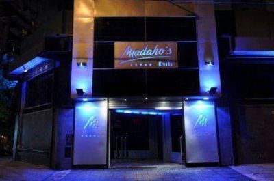 Fueron a un cabaret marplatense: le dieron �Massa� a unas chicas, se fueron borrachos y sin auto