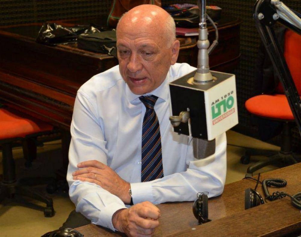 Bonfatti: �No estoy de acuerdo con sindicalizar la polic�a�