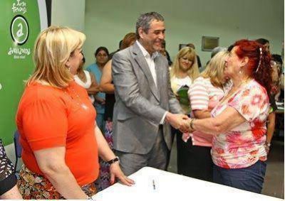 Avellaneda es el primer municipio en recibir los subsidios para sus manzaneras