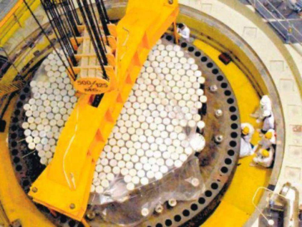 Con la participaci�n de Invap, sale a la luz el primer reactor nuclear de potencia argentino