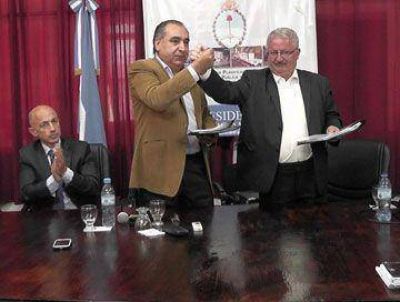 P�rez Osuna firm� convenio por nuevo frente y tuneleras
