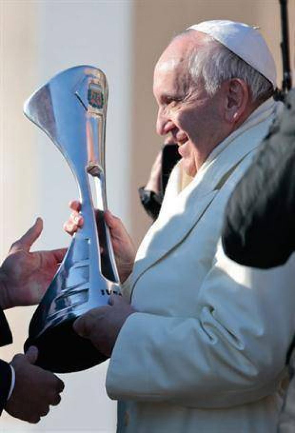 C�mo fue el encuentro privado entre el papa Francisco y la delegaci�n de San Lorenzo