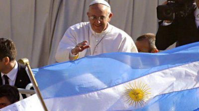 El papa Francisco regresa a la Argentina en 2016