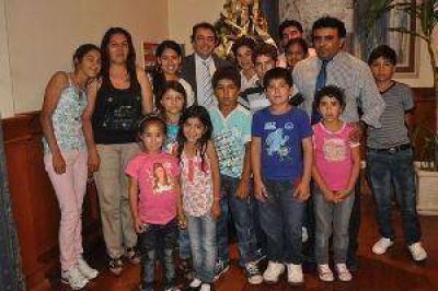 Niccolai recibi� a estudiantes del interior provincial