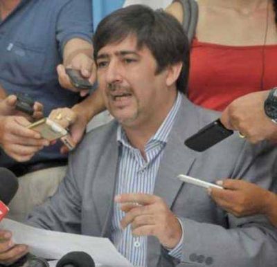 Gustavo Mart�nez propone crear la polic�a municipal de Resistencia