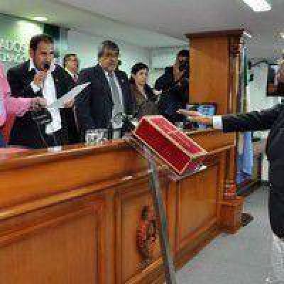 El oficialismo rechaz� a Gladis Cristaldo y jur� N�stor Sotelo como diputado