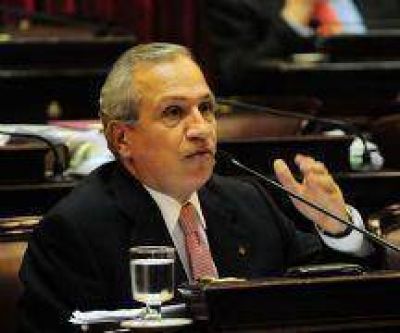 Una vez m�s Romero no baj� al recinto para favorecer al kirchnerismo