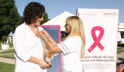 A dos meses de la campa�a de prevenci�n crece la cantidad de mamograf�as