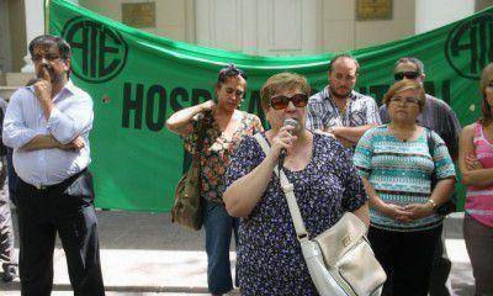 Los gremios de la Salud est�n de paro y se manifestaron en la Legislatura