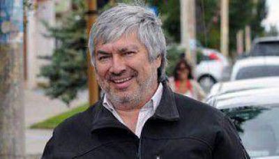 Masivo repudio a B�ez