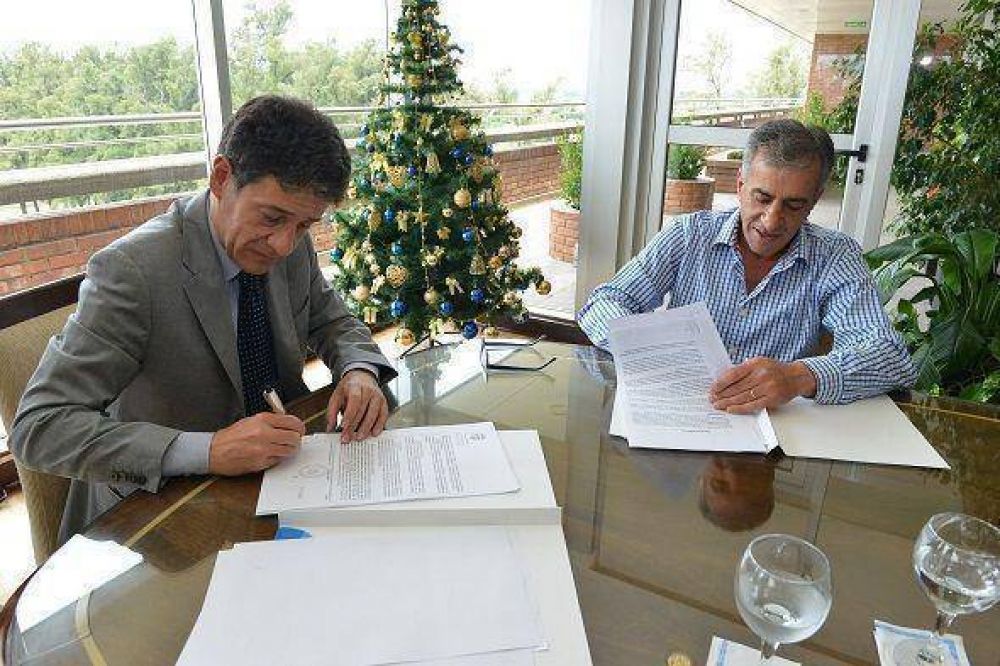 Convenio entre el municipio de Malvinas Argentinas y Telecom