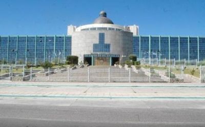 La Legislatura aprob� el aumento de las asignaciones familiares