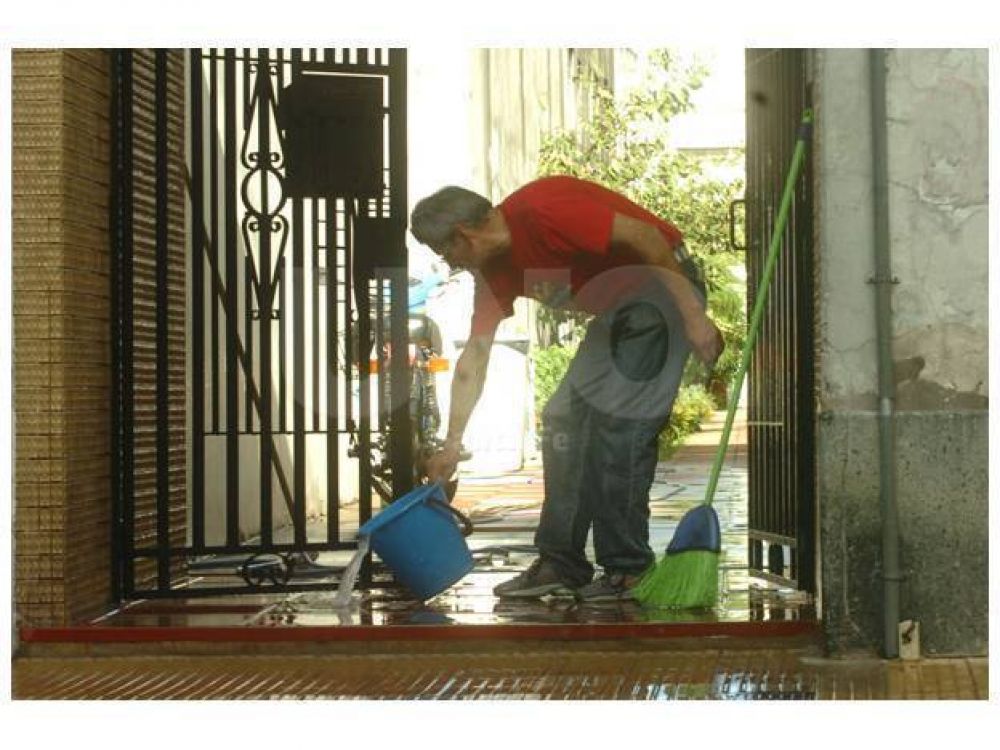 El calor no afloja y hay r�cords de consumo de agua y energ�a