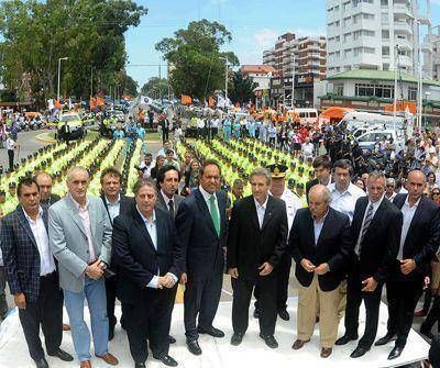 Scioli puso en marcha el Operativo de Salud en la costa