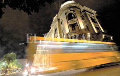 1.100 millones de pesos para estatales en 10 d�as