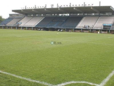 Pone primera sin p�blico