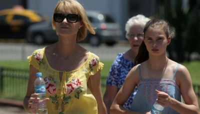 El Pedi�trico atendi� 30% m�s de chicos por golpe de calor