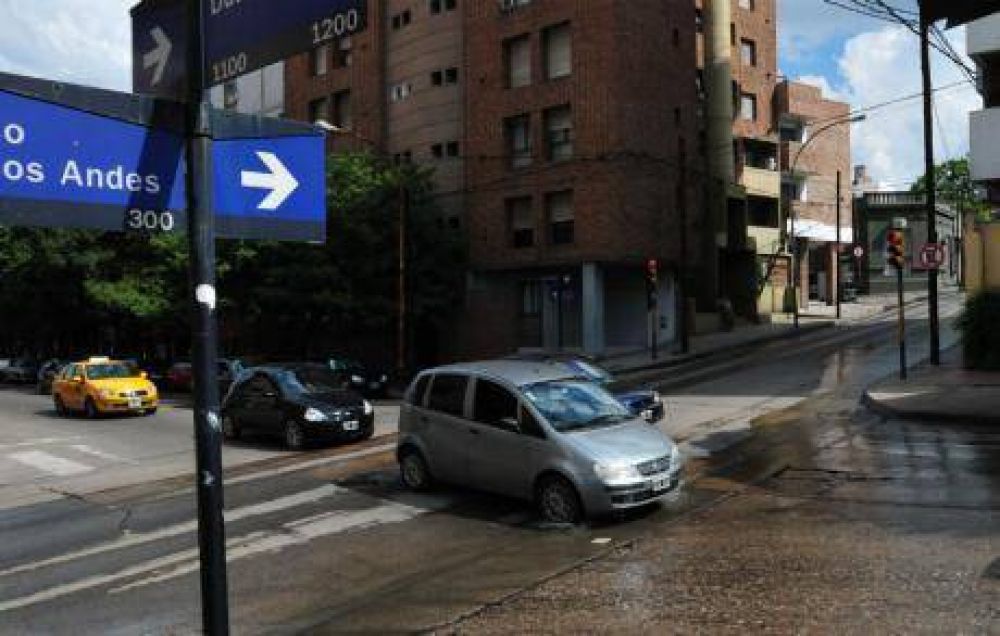 C�rdoba: 10 mil cloacas desbordadas en la ciudad