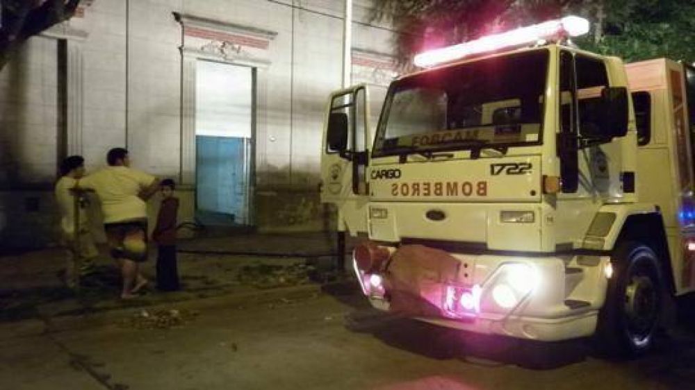 Principio de incendio en la legendaria panader�a Moreno