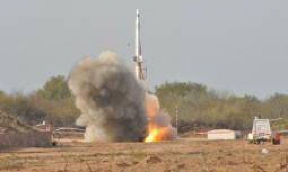 Lanzaron desde Chamical un cohete sonda de investigaci�n cient�fica