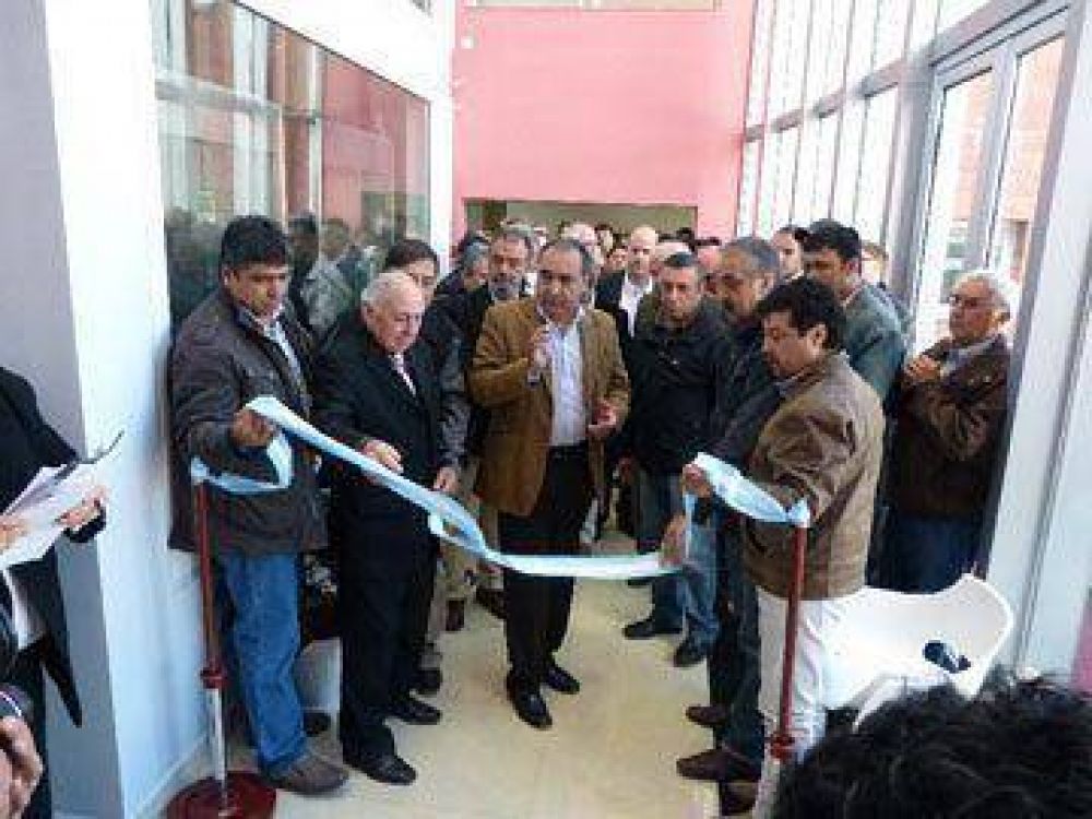 OSYC inaugur� su nuevo edificio en R�o Turbio