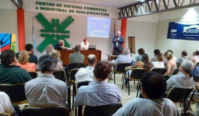 Presentaron avances del anteproyecto para el nuevo puente en Gualeguaych�