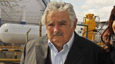 Mujica pidi� a comercios "no pasarse de la raya" con los precios