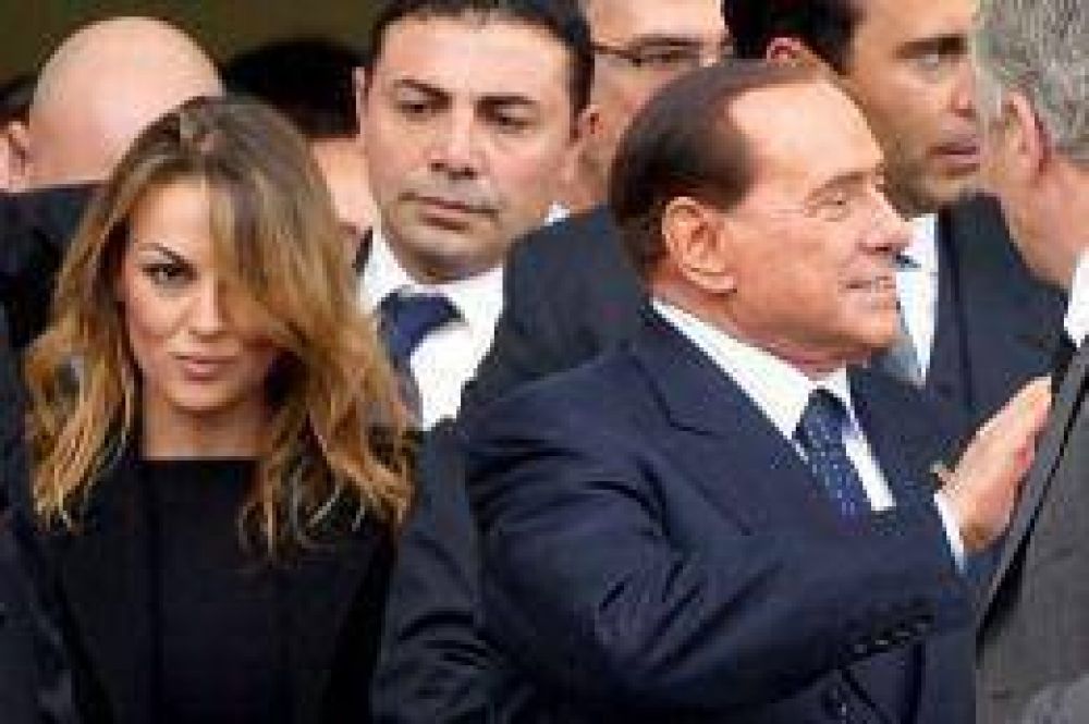 Berlusconi, expulsado del Senado italiano, vive el ocaso de su poder