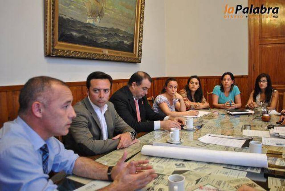 Beneficiarios del PROCREAR se manifestar�n en el puente ferrocarretero