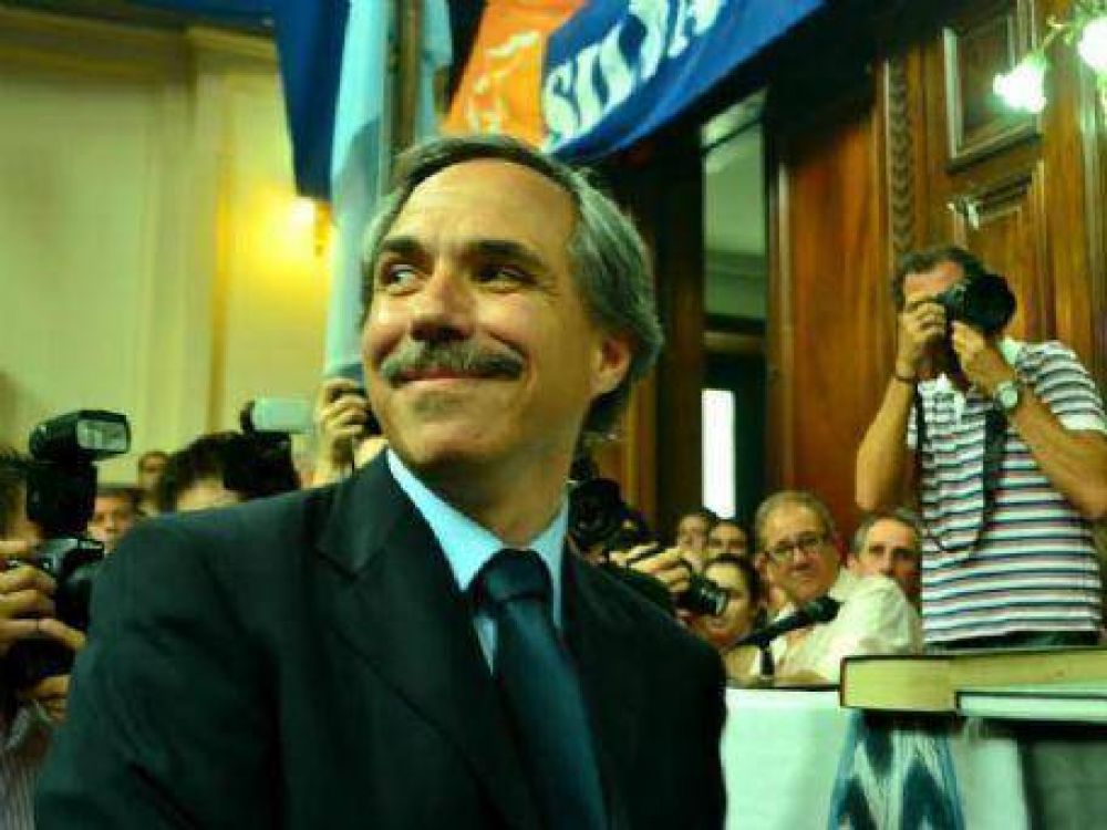 Jos� Ram�n Arteaga: �Nadie tiene mayor�a propia y absoluta en este Concejo Deliberante�