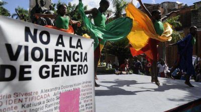  Brutal golpiza a una mujer en Z�rate: el agresor no fue detenido pese a la intervenci�n de la polic�a