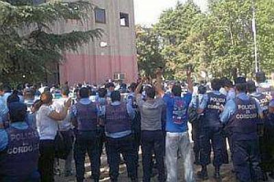 Luz verde para la creaci�n de un sindicato policial en C�rdoba