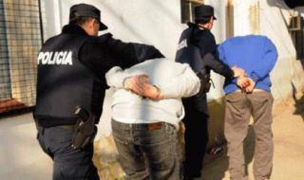 La Matanza: Desbaratan dos bandas de narcotraficantes y secuestradores