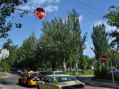 Guaymall�n colocar� 160 c�maras de seguridad y ya se instalaron nuevos carteles viales
