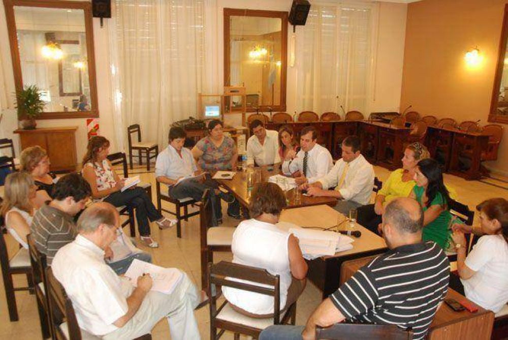 Este viernes tratan el presupuesto de Larra�aga