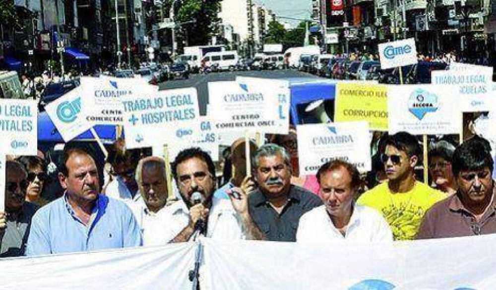 Flores: d�cima protesta contra los manteros