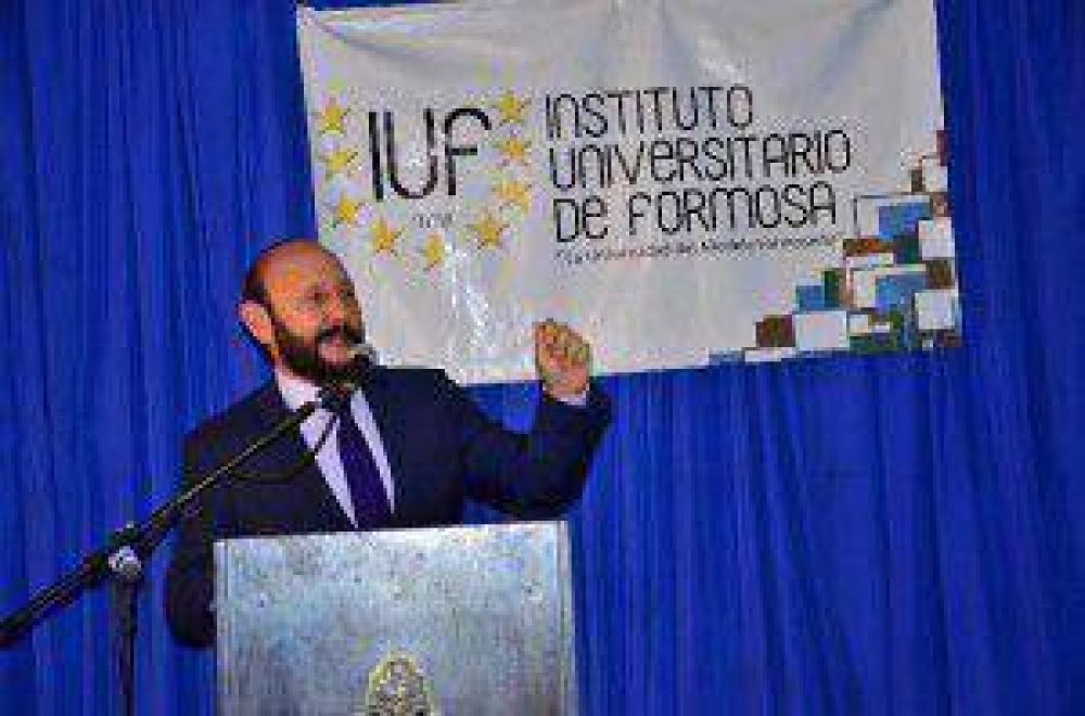 El gobernador dijo que �hoy el hijo de un �paippero� puede llegar a ser ingeniero�