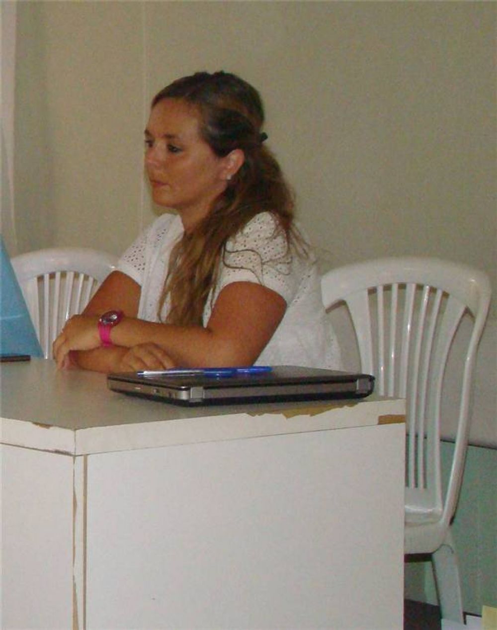 �La pol�tica es trabajar a fondo para atender los problemas de la gente�